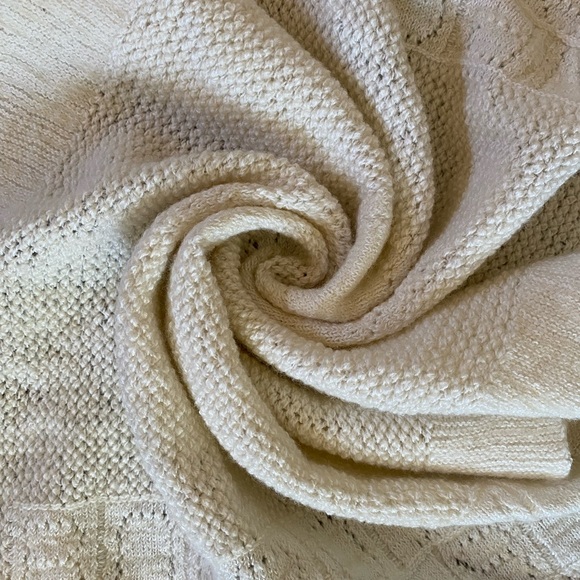 Bonpoint Paris baby blanket - Picture 6 of 9